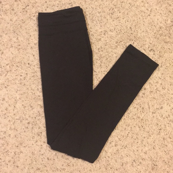lululemon athletica Pants - Black Lululemon leggings